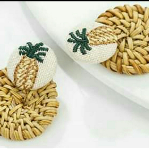 Womens' earrings - Picture 5 of 6